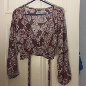 Wrap around long sleeve crop
